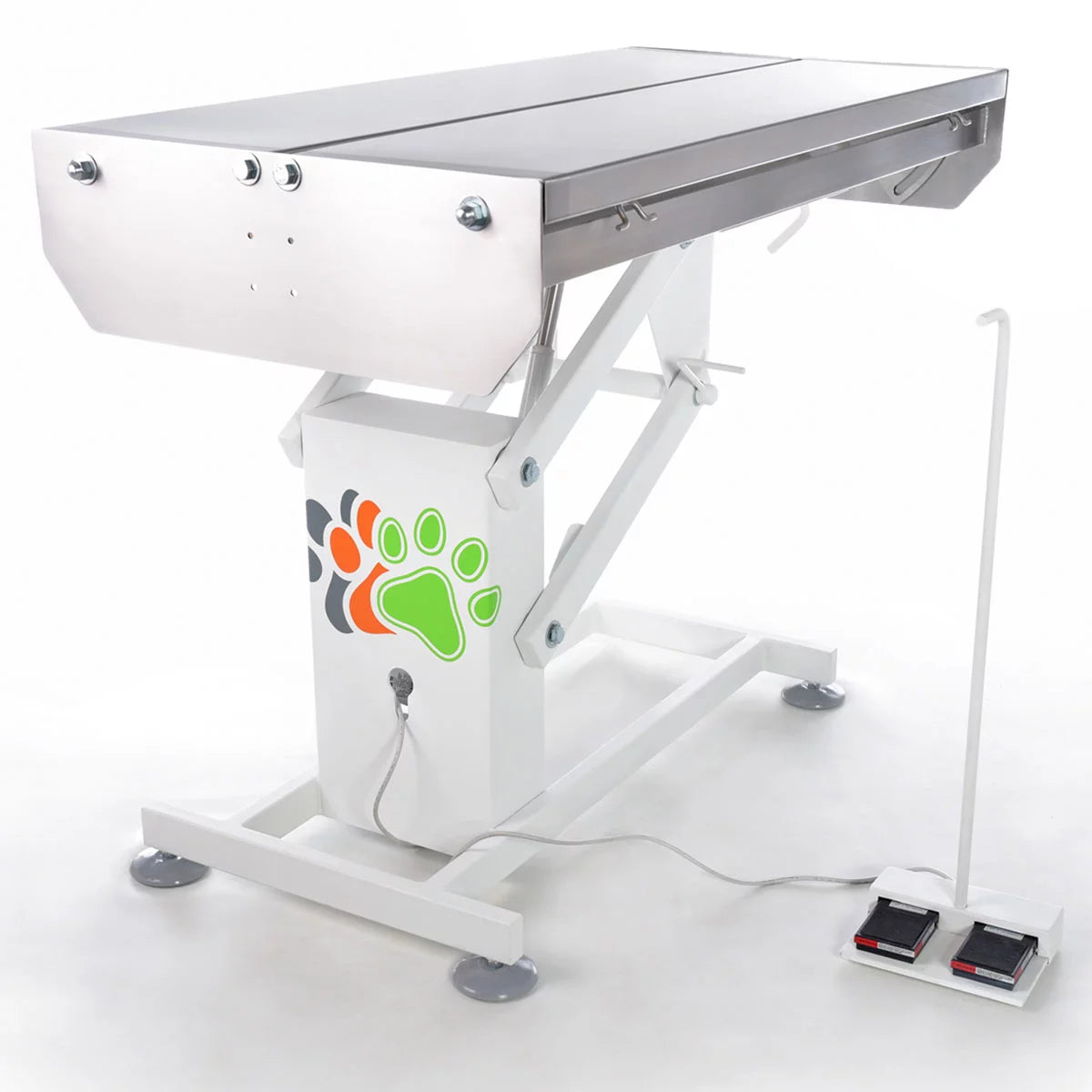 Mesa de cirugía veterinaria MSI de Beracah Médica, con capacidad de carga de 100 kg y superficie resistente para procedimientos.