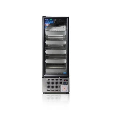 Refrigerador para banco de sangre Beracah Medica de 280 bolsas, capacidad de 14'3/408 litros, con puertas y control de temperatura.