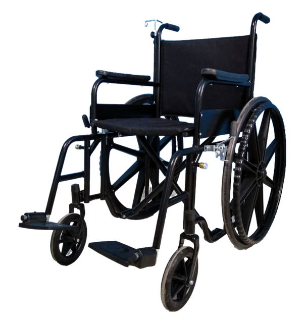 Silla de ruedas estándar Beracah Medica con pedal abatible y extensión, vista lateral mostrando estructura y ruedas.