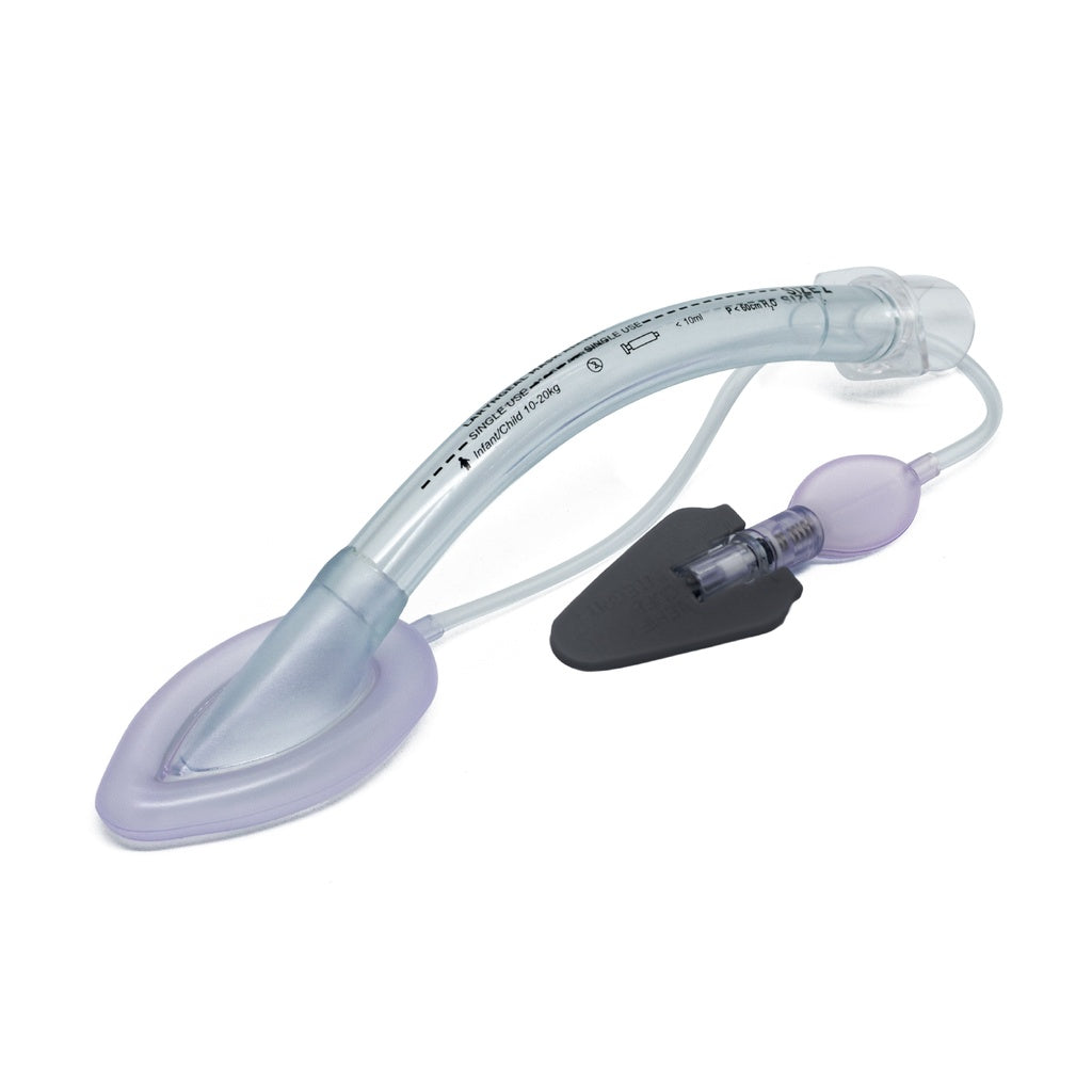 Mascarilla laríngea desechable No.2 de PVC de Beracah Medica, vista frontal en color transparente con diseño ergonómico.