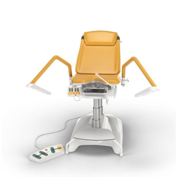 Silla ginecológica Graciella® de Beracah Médica con banco, diseñada para exploraciones ginecológicas, en color blanco y ajustable.