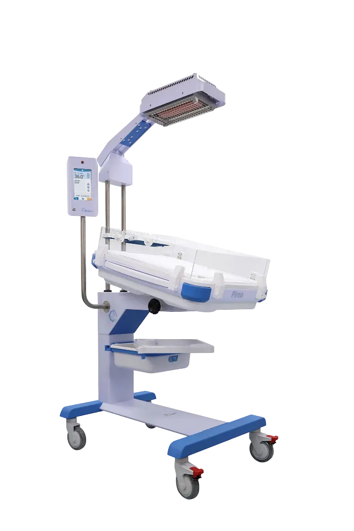 Cuna térmica de calor radiante Beracah Medica Pirea con cajón, charola, lámpara de fototerapia y pantalla táctil de 7 pulgadas.