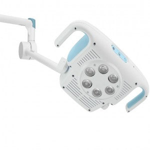 Lámpara para procedimientos MSI Beracah Médica GS-900 con montaje en techo, con brazo articulado y luz brillante para uso médico.