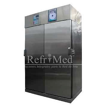 Congelador vertical Beracah Medica de 25 pies, acero inoxidable, 2 puertas, rango -20°C, con graficador para control de temperatura.