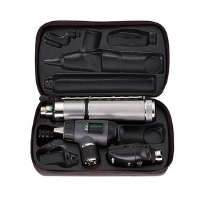 Estuche de diagnóstico MSI de 3.5V con lente Macroview de Beracah Medica, equipado para análisis médico preciso.