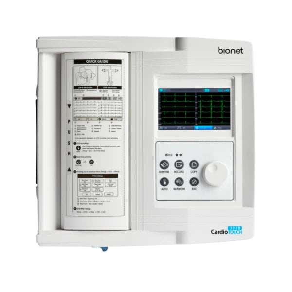 Electrocardiografo de 12 canales Beracah Medica Cardiotouch 3000 con pantalla TFT LCD a color de 4.3 pulgadas.