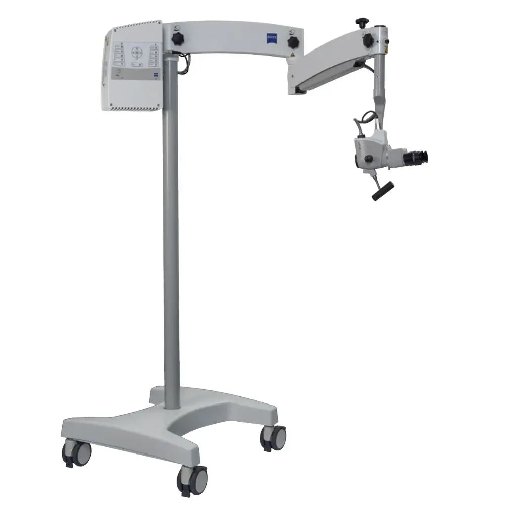 Colposcopio OPMI PICO S100 de Beracah Medica con brazo pantográfico, equipado para examen ginecológico.