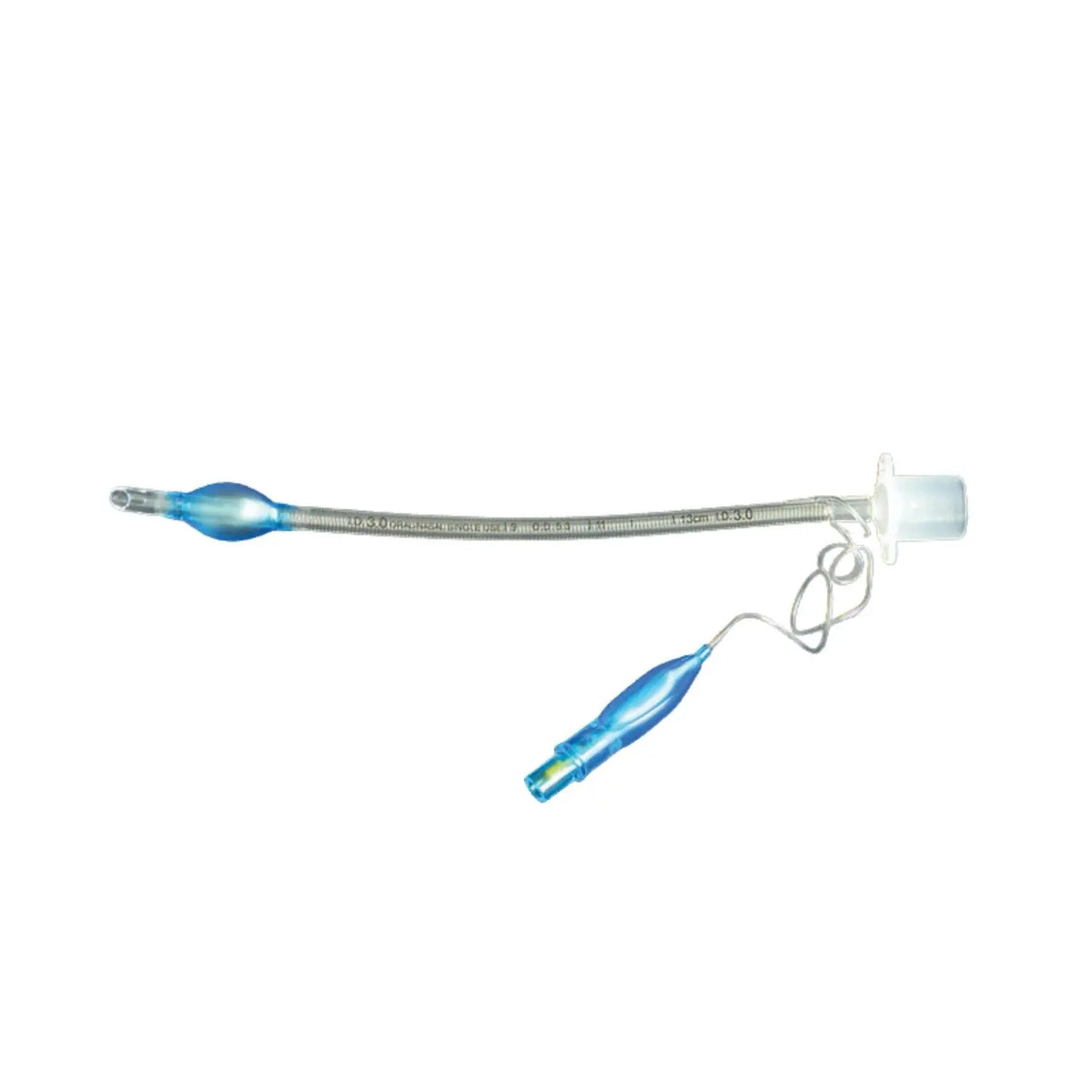 Tubo endotraqueal de 5 mm con alma de acero y globo, marca Beracah Médica, visible en la imagen.