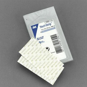 Tiras estériles reforzadas Steri-Strip™ para cierre de heridas, medida 1.2 x 10 cm, en caja con 50 sobres de Beracah Médica.