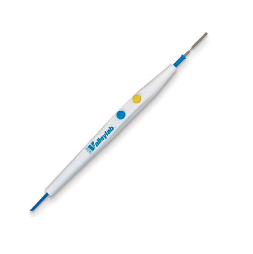 Electrodos y pinzas para electrocirugía Reliant desechables con botón, interruptor y funda en caja de 50 unidades, marca Beracah Medica.