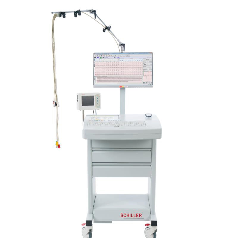 Electrocardiografo Cardiovit CS-200 Excellence de Beracah Medica para prueba de esfuerzo en cardiología, con pantalla y cables.