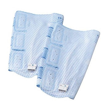 Par de fundas confort SCD a la rodilla chica de la marca Beracah Medica, accesorios para compresores, en color neutro.