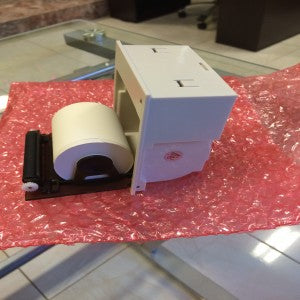 Tapa para monitor de paciente Zafiro, compatible con impresora térmica, accesorios y refacciones de Beracah Médica.