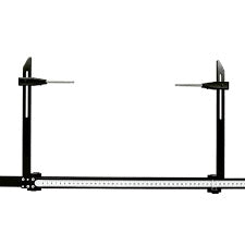 Antropómetro de aluminio anodizado para huesos largos de la marca Beracah Medica, con escala y mango ergonómico.