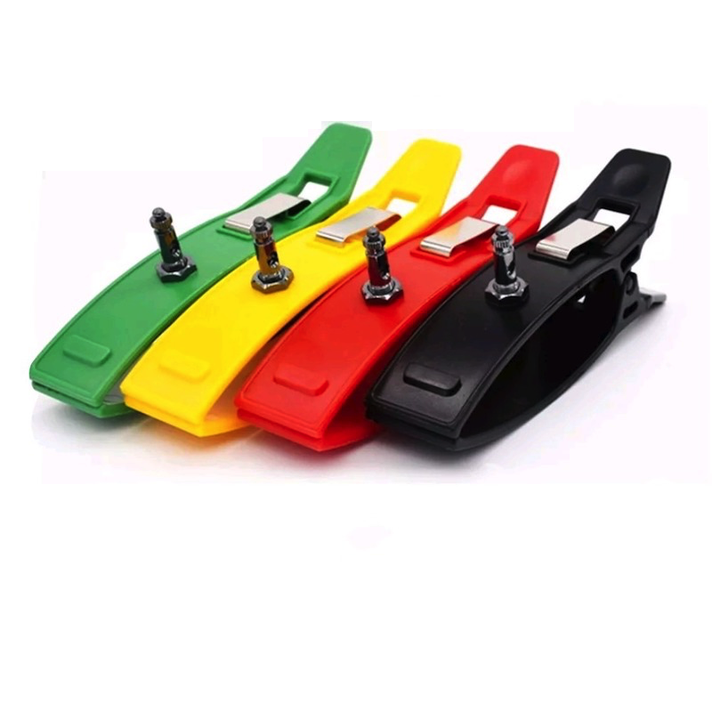 Electrodos AgCl para extremidades de niños, 4 piezas, para fisioterapia, marca Beracah Medica, en color plateado con cables.