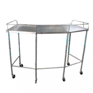 Mesa riñón MSI de Beracah Medica con cubierta y estructura de acero inoxidable, tamaño 147x65x100 cm.