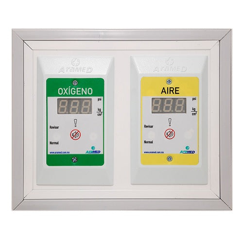 Alarma para 5 gases de sobreponer de la marca Beracah Médica, con pantalla y sensores de detección de gases.