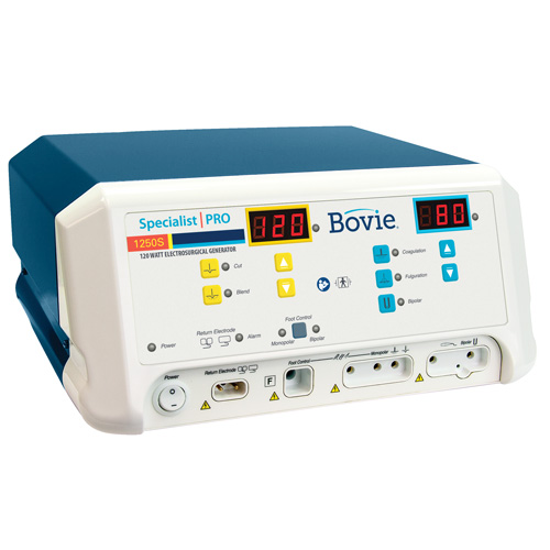 Electrobisturí de alta frecuencia BERACAH MEDICA SPECIALIST PRO con mango y cable para uso médico en cirugía.
