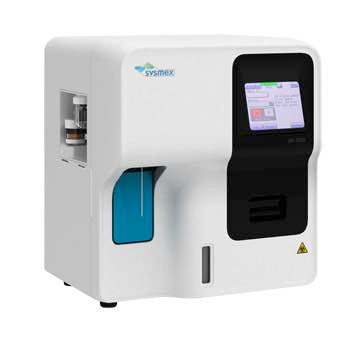 Analizador de sangre Sysmex XP-300 de Beracah Medica, equipo de hematología con pantalla y tubos de muestra.