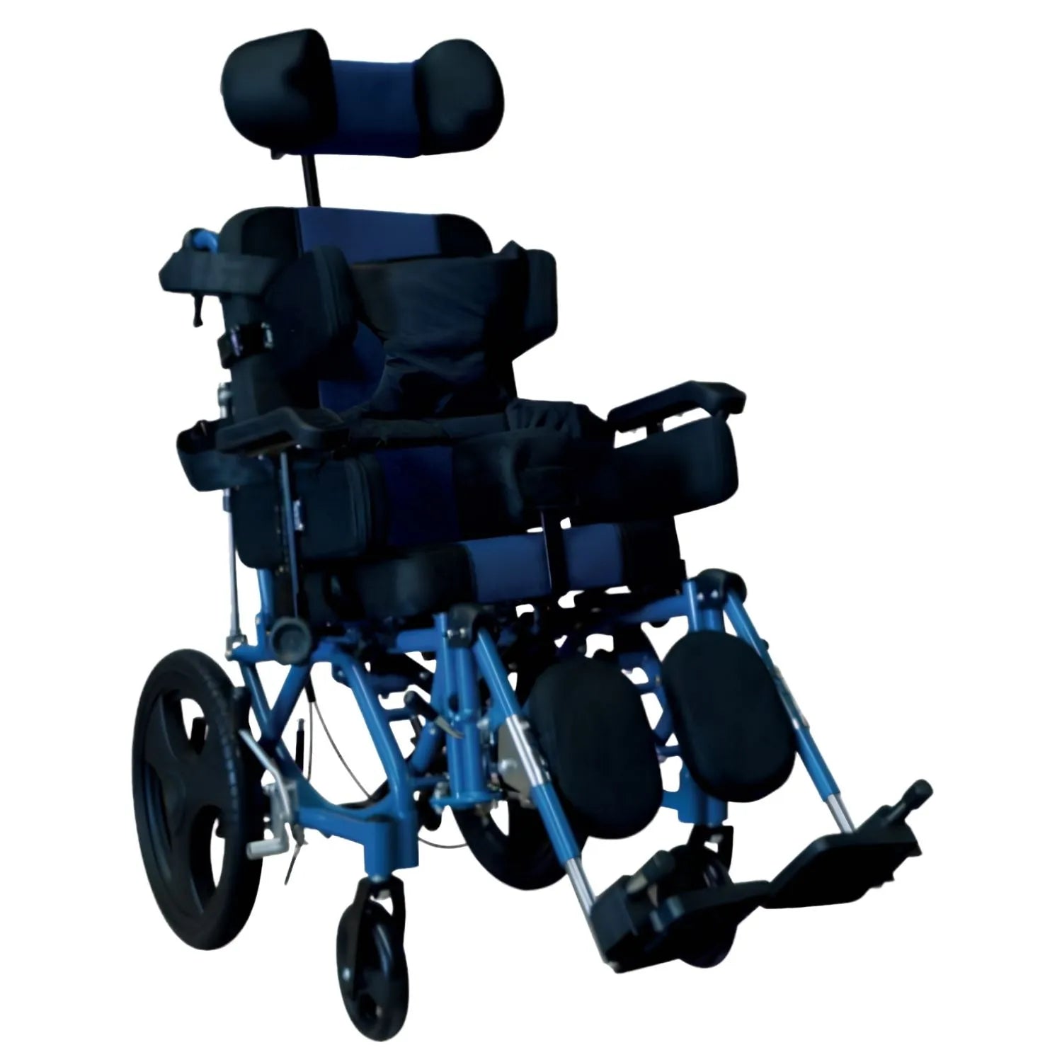 Silla de ruedas PCI infantil y adulto de 16 pulgadas de Beracah Medica, diseñada para parálisis cerebral, en color negro.