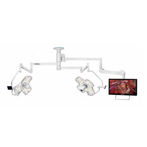 Lámpara doble de techo LED para quirófano HyLED C5 de Beracah Medica, con brazos articulados y luces brillantes para cirugía.