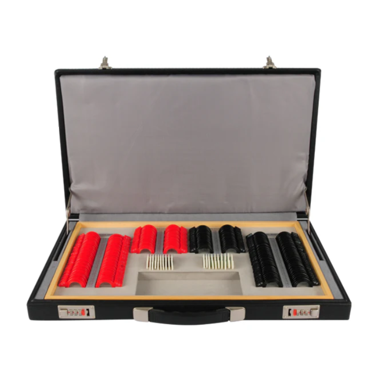 Lentes de prueba MSI Beracah Medica TL-232, juego completo con armazón y lentes en una imagen.