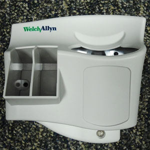 Base de pared para termómetro Sure Temp de Beracah Medica, equipo médico con soporte resistente y diseño funcional.