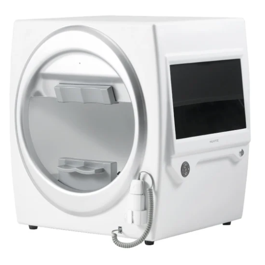 Perímetro automático Goldman HVF-100 MSI de Beracah Médica, muestra la pantalla y controles del dispositivo de medición.