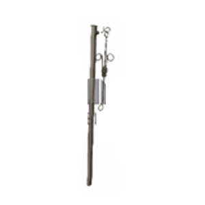 Riel porta venoclisis de aluminio de 1.23x4x2.5 cm, porta sueros de marca Beracah Medica en imagen.