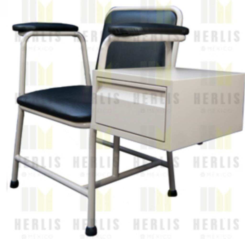 Silla MSI para toma de muestras con cajón, en color blanco, diseñada para uso médico, marca Beracah Medica.