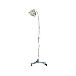 Lámpara de chicote con pantalla grande de Beracah Médica para lámparas de pedestal para examinación, luz brillante y ajustable.
