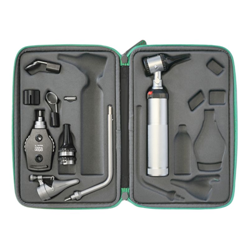 Estuche de diagnóstico Beracah Medica con oftalmoscopio, otoscopio e iluminador laríngeo con luz Xenon, compacto y profesional.