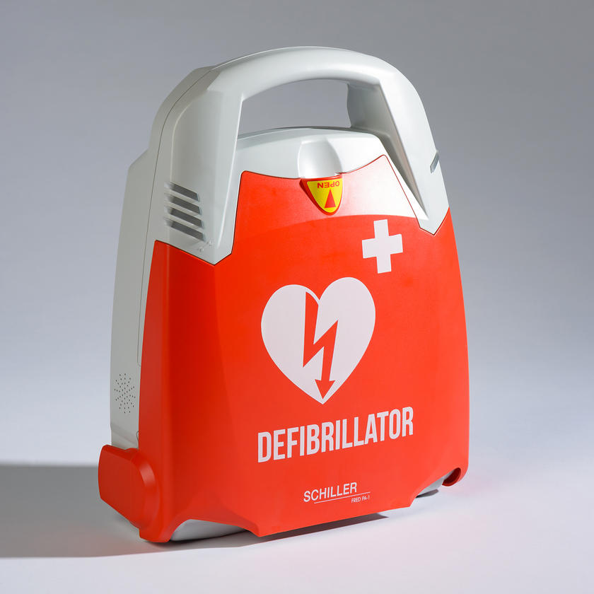 Desfibrilador DEA FRED PA-1 de Beracah Médica, semi automático, acceso público con pantalla y conexión GSM, listo para emergencias.