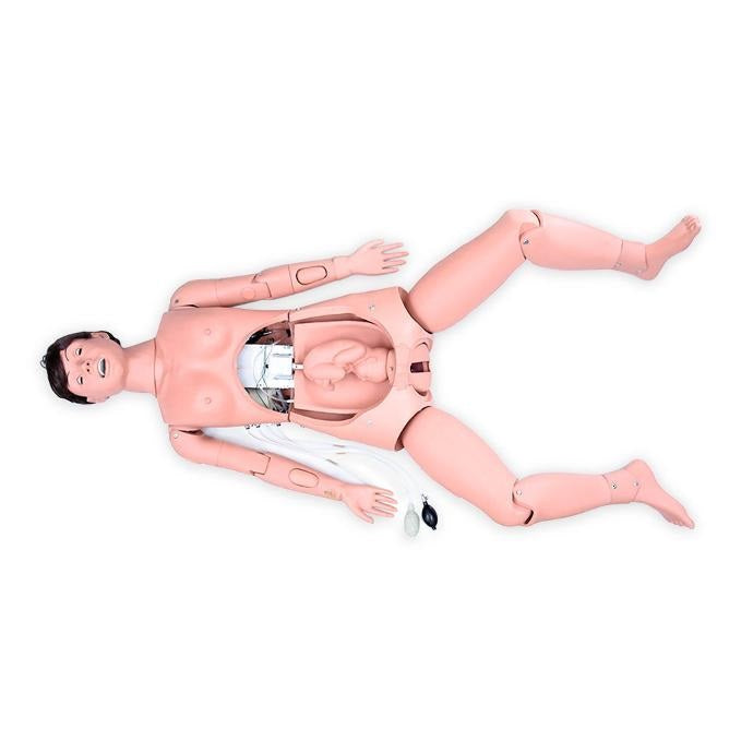Simulador de parto emergente de la marca Beracah Medica, utilizado para entrenamiento en procedimientos de emergencia obstétrica.