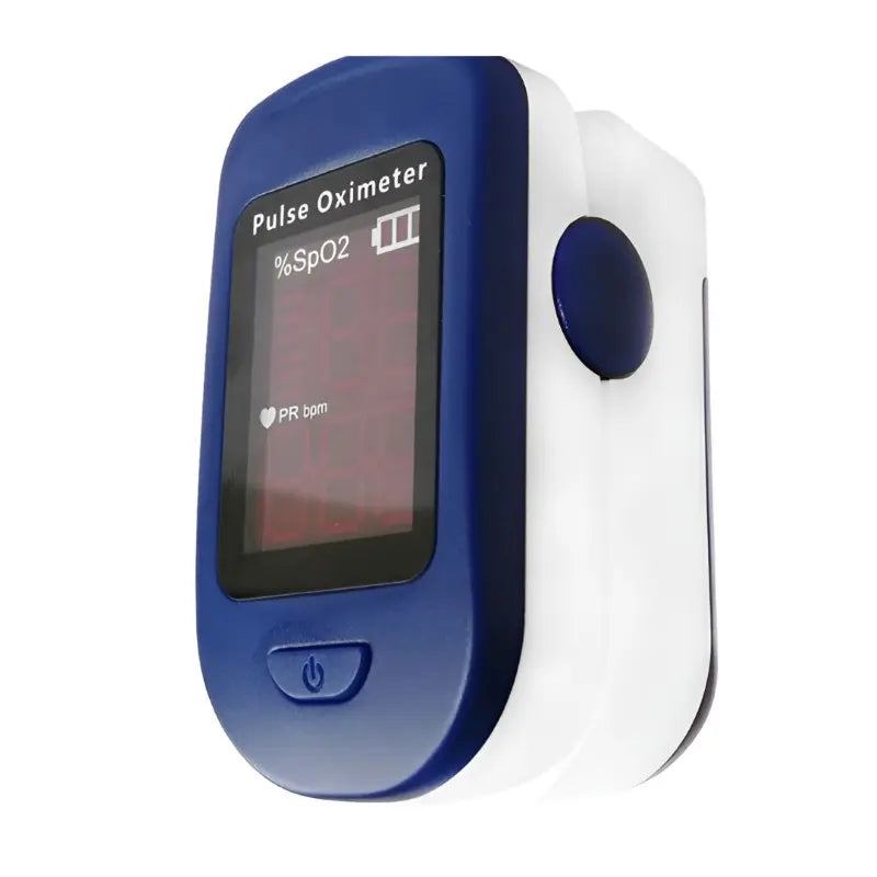 Oxímetro de dedo Beracah Medica con pantalla OLED azul de 7 segmentos, muestra niveles de oxígeno en sangre y pulso.