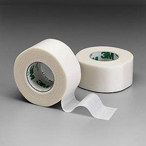 Cinta durapore de 1" x 9.14 m de la marca Beracah Médica, rollo de accesorios y refacciones para heridas.