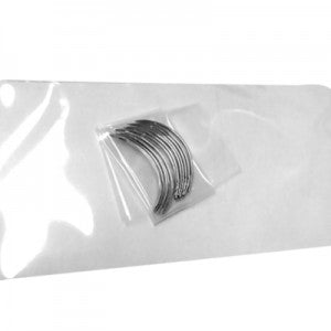 Paquete de 12 agujas de punción círculo 3/8 #14 (8x17mm) con ojo automático de la marca Beracah Médica.