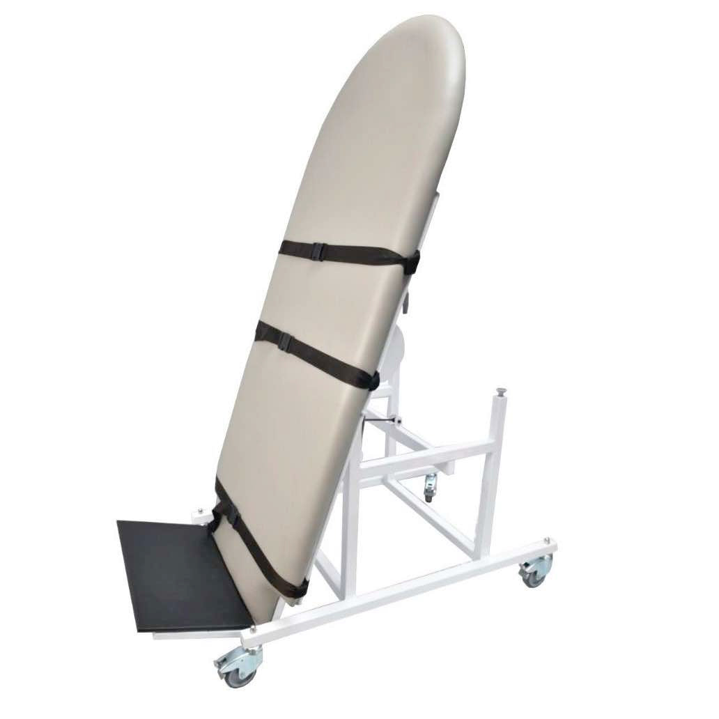 Mesa de prueba de inclinación MSI de Beracah Médica, con superficie y estructura robusta para pruebas de bipedestación.