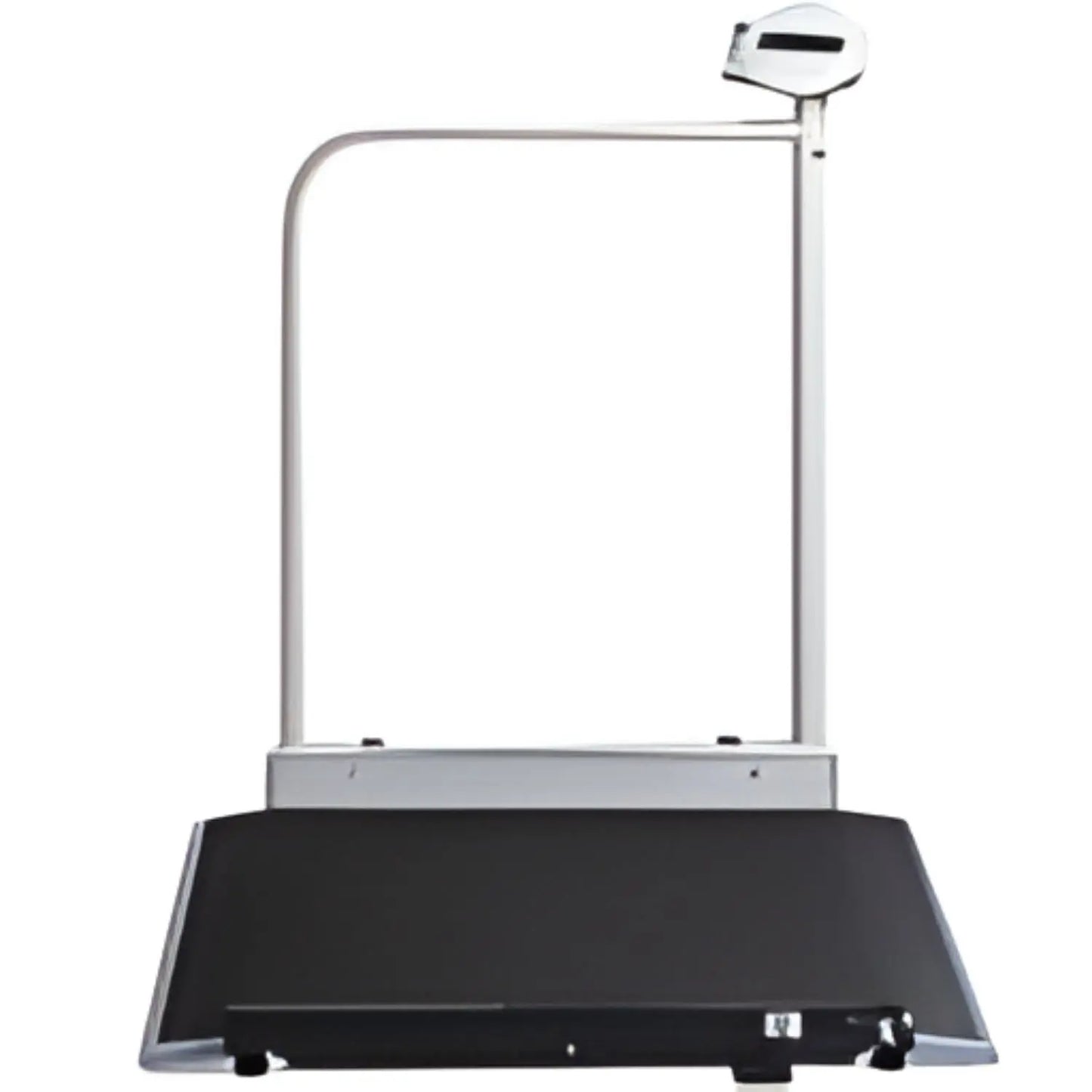 Báscula electrónica Beracah Médica 676 para silla de ruedas con software, impresora y computadora, en un entorno clínico.