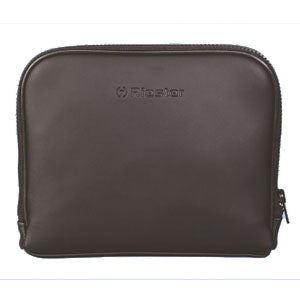 Estuche negro para laringoscopio Riester RIS-11389 de Beracah Médica, funda protectora para instrumentos médicos.