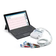 Electrocardiograma digital de 12 canales Beracah Medica RScribe para PC, sistema de ECG en reposo con pantalla y cables.
