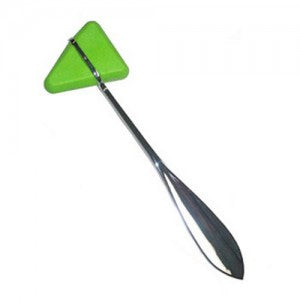 Martillo de reflejos verde de la marca Beracah Medica, herramienta de traumatología y ortopedia para evaluaciones médicas.