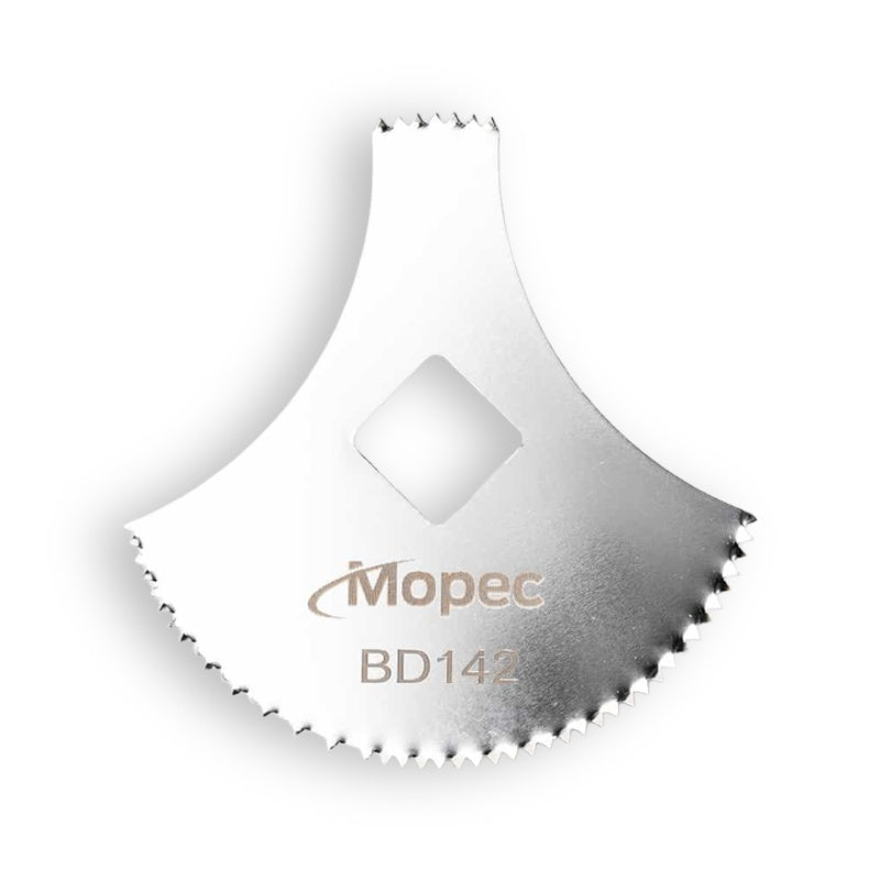 Hoja de sierra para autopsia segmentada de 64mm de la marca Beracah Medica, diseñada para procedimientos forenses y anatómicos.