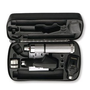 Equipo de diagnóstico oftálmico MSI de Beracah Médica con oftalmoscopio y retinoscopio, en colores y componentes visibles en la imagen.