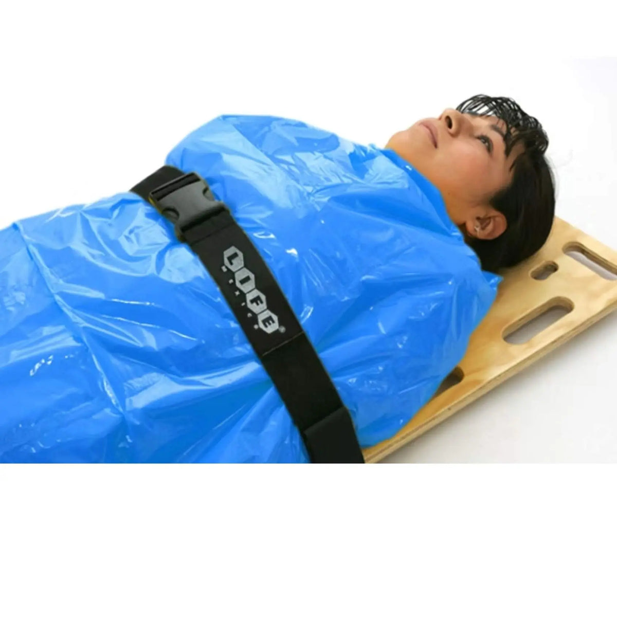Venda elástica esteril para quemados de 152 x 228 cm de la marca Beracah Medica, con textura y cierre ajustable.