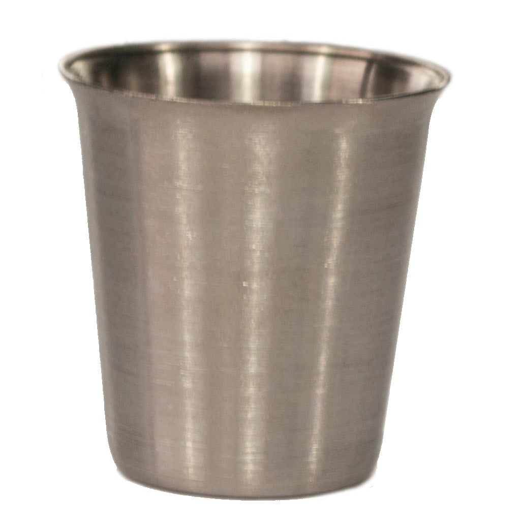 Vaso graduado para medicamentos de 250 ml de la marca Beracah Medica, con medidas visibles y diseño en plástico transparente.
