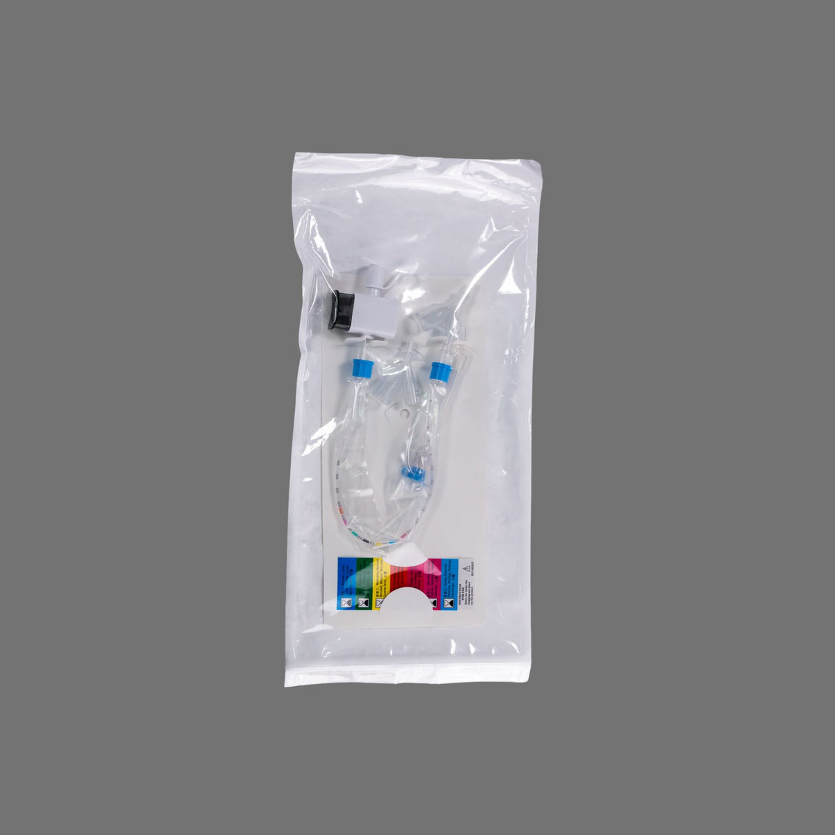 Sistema de succión cerrado neonatal de 5 Fr con puerto de irrigación, 32 cm de largo, marca Beracah Médica.