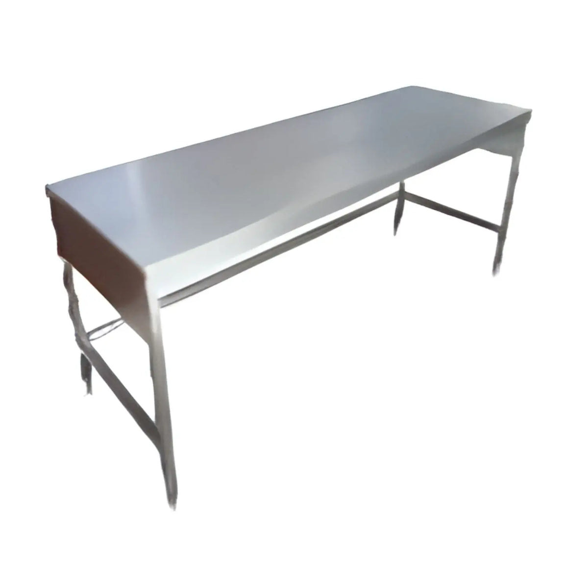 Mesa baja de apoyo MSI de 90cm con cubierta de acero inoxidable, diseñada por Beracah Medica, en imagen con superficie brillante y resistente