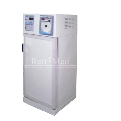 Refrigerador para laboratorio Beracah Medica de 19 pulgadas con congelador y graficador, vista frontal con puertas y controles.