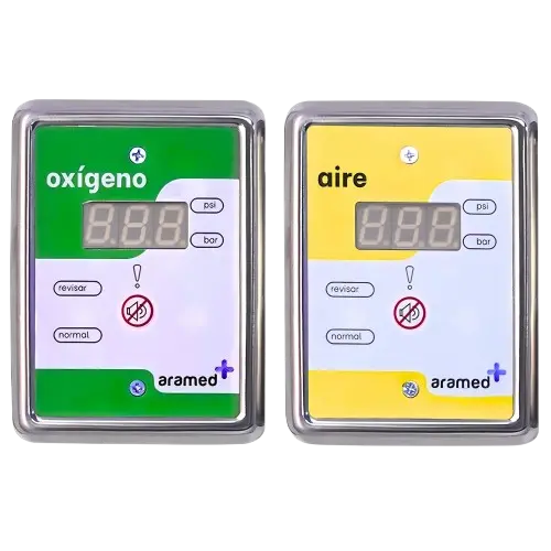 Alarma digital de sobreponer para gases oxígeno y aire de la marca Beracah Medica, con pantalla y controles modernos.
